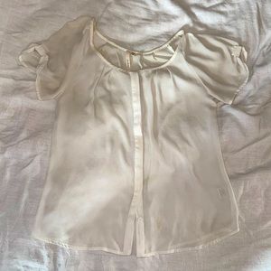 Button up linen T-shirt, with sleeve detail